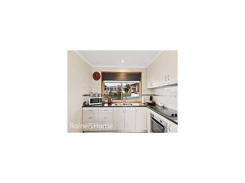 16 Coraki Street, Chigwell TAS 7011