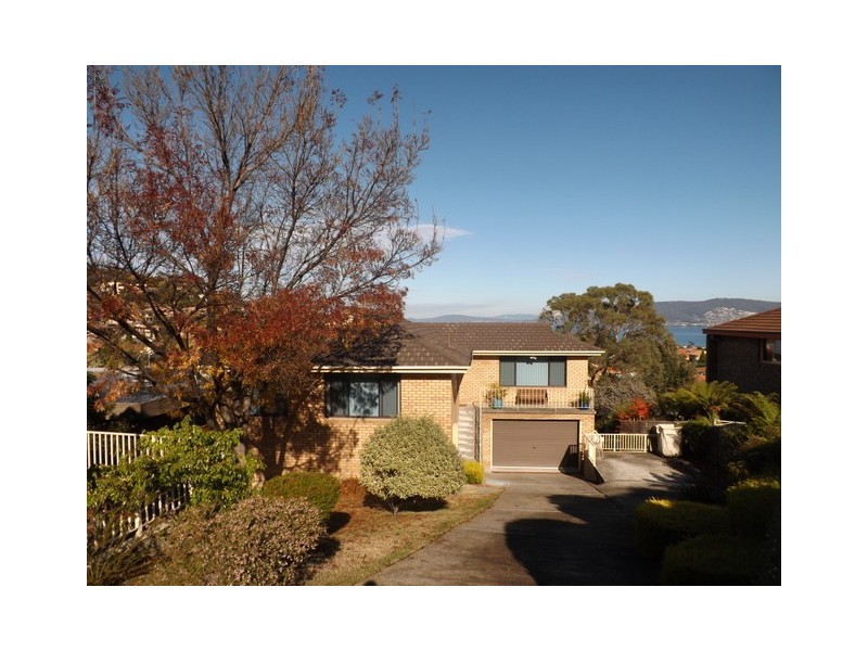 9 Merindah Street, Howrah TAS 7018