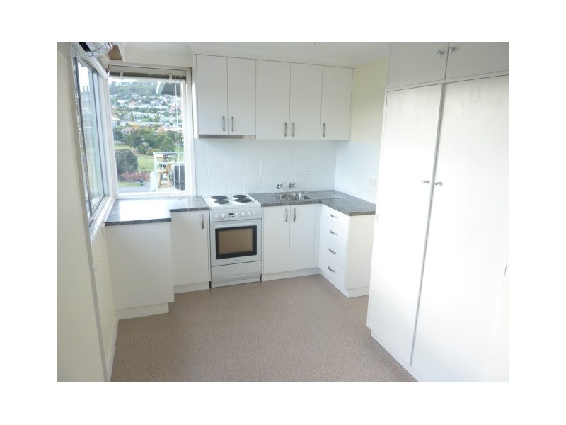 14-10 Ballawinnie Road, Lindisfarne TAS 7015