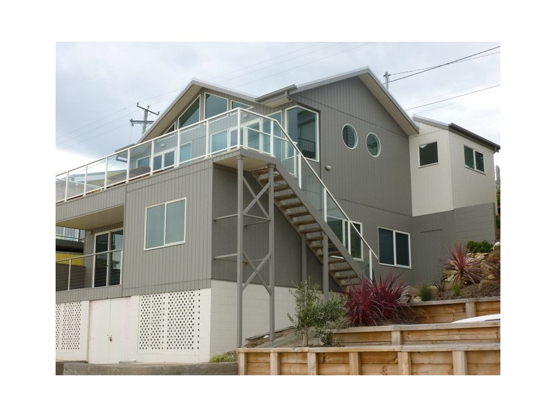74 Spitfarm Road, Opossum Bay TAS 7023