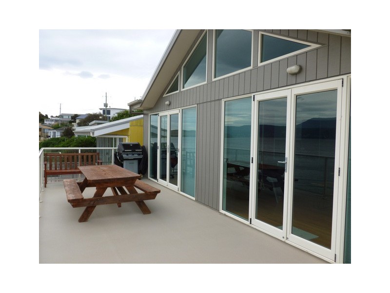 74 Spitfarm Road, Opossum Bay TAS 7023
