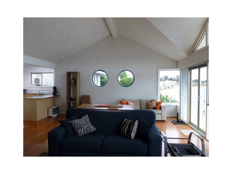 74 Spitfarm Road, Opossum Bay TAS 7023