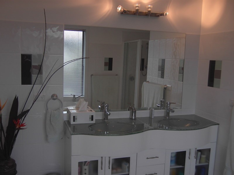 355 Carella Street, Tranmere TAS 7018