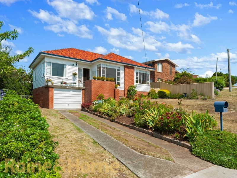36 Topham Street, Rose Bay TAS 7015
