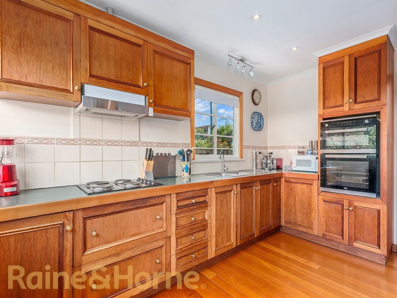 36 Topham Street, Rose Bay TAS 7015