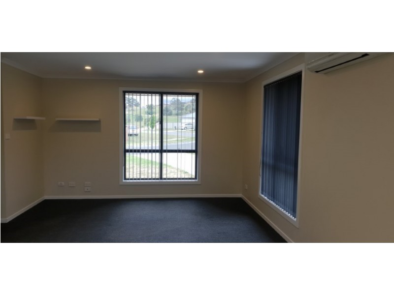 21 Barrob Street, Old Beach TAS 7017