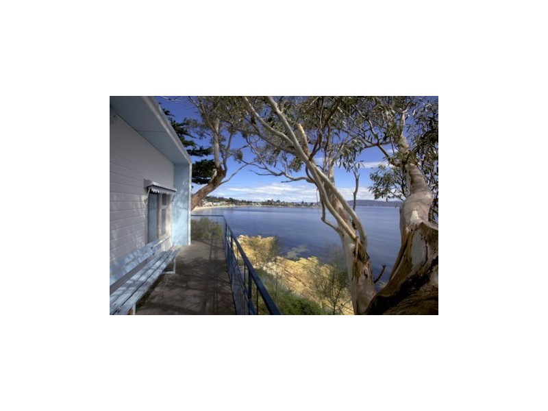 100 Spitfarm Road, Opossum Bay TAS 7023