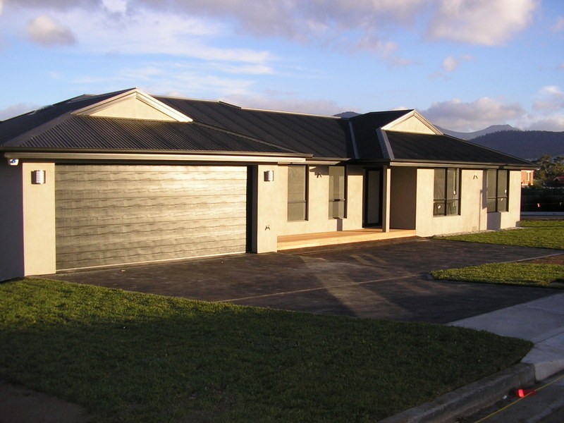 9 Eaves Court, Old Beach TAS 7017