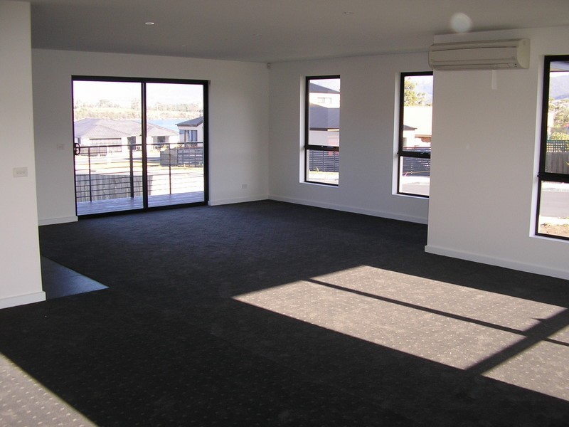 9 Eaves Court, Old Beach TAS 7017