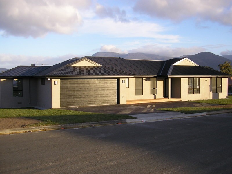 9 Eaves Court, Old Beach TAS 7017