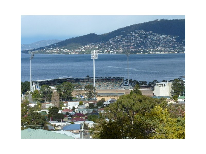 11A Kurrewa Court, Bellerive TAS 7018