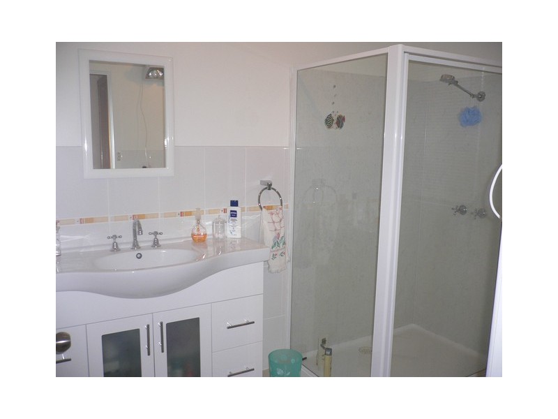 6 Berega Street, Howrah TAS 7018