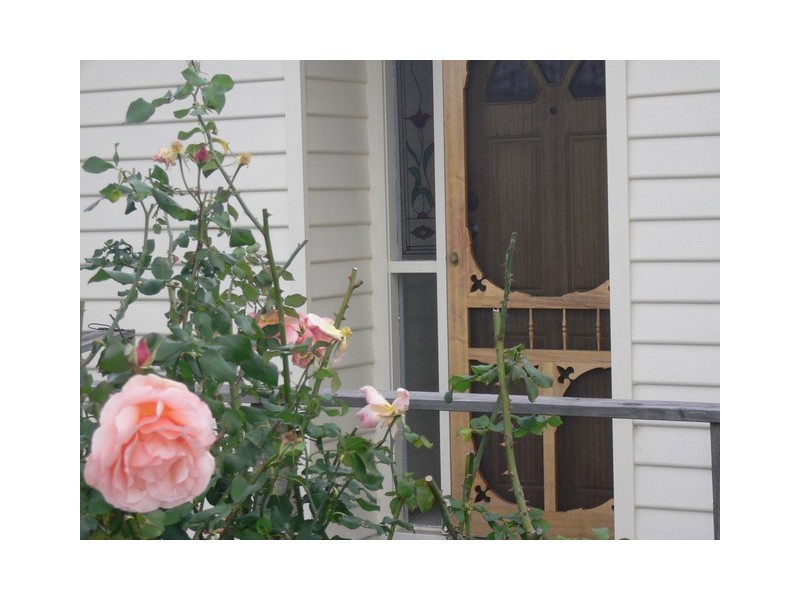 6 Berega Street, Howrah TAS 7018