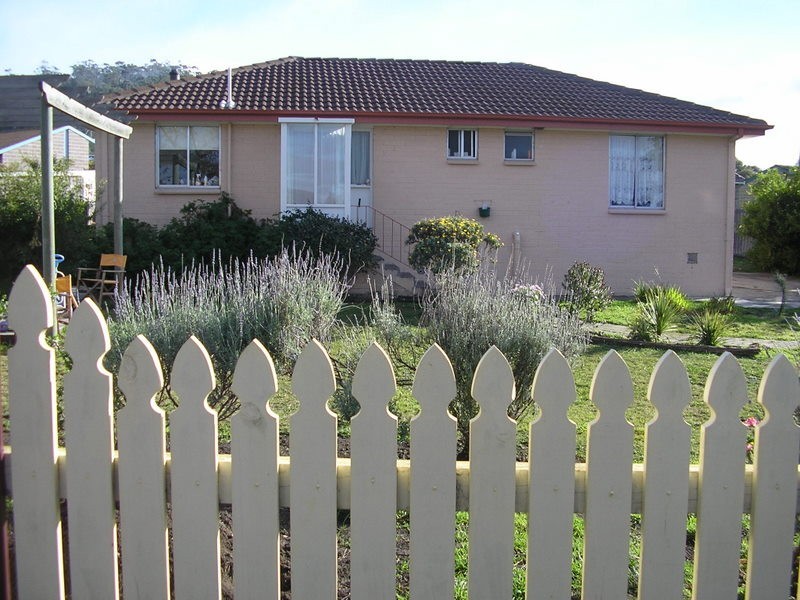 17 Arden Drive, Rokeby TAS 7019