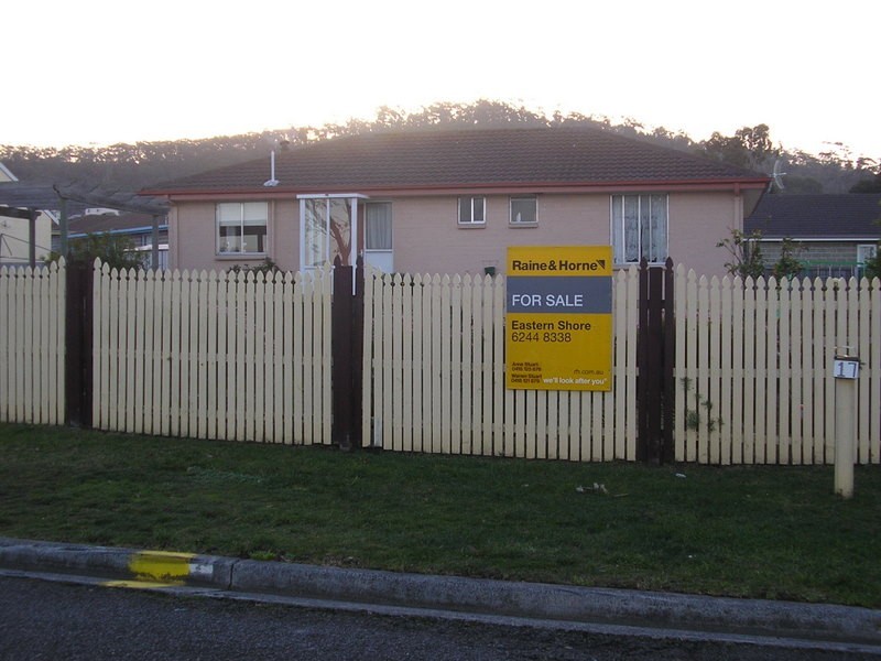 17 Arden Drive, Rokeby TAS 7019