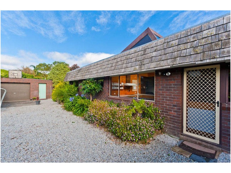 34 Winston Avenue, Seven Mile Beach TAS 7170