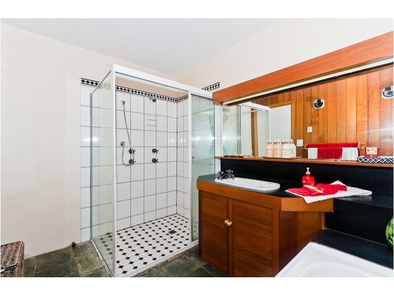 34 Winston Avenue, Seven Mile Beach TAS 7170