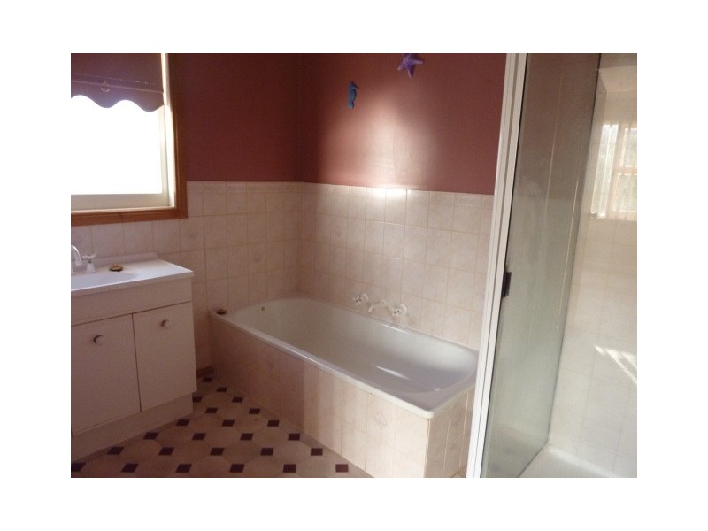 101 Allumba Street, Howrah TAS 7018