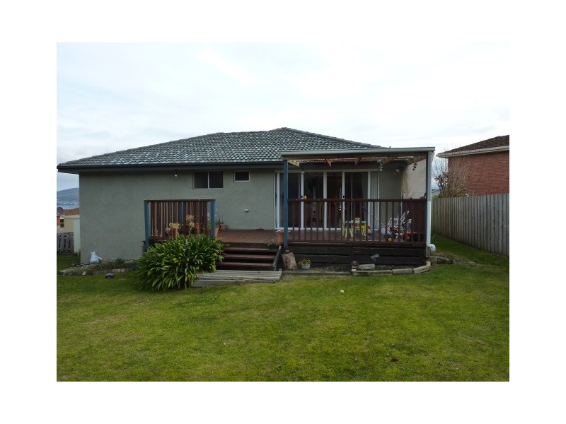 4 Cronulla Court, Howrah TAS 7018