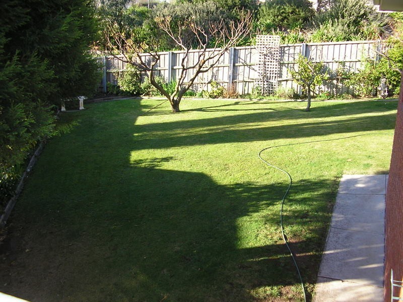 24 Loinah Crescent, Montagu Bay TAS 7018