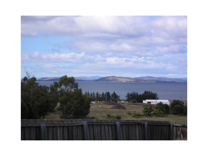 38 Woodleigh Drive, Oakdowns TAS 7019