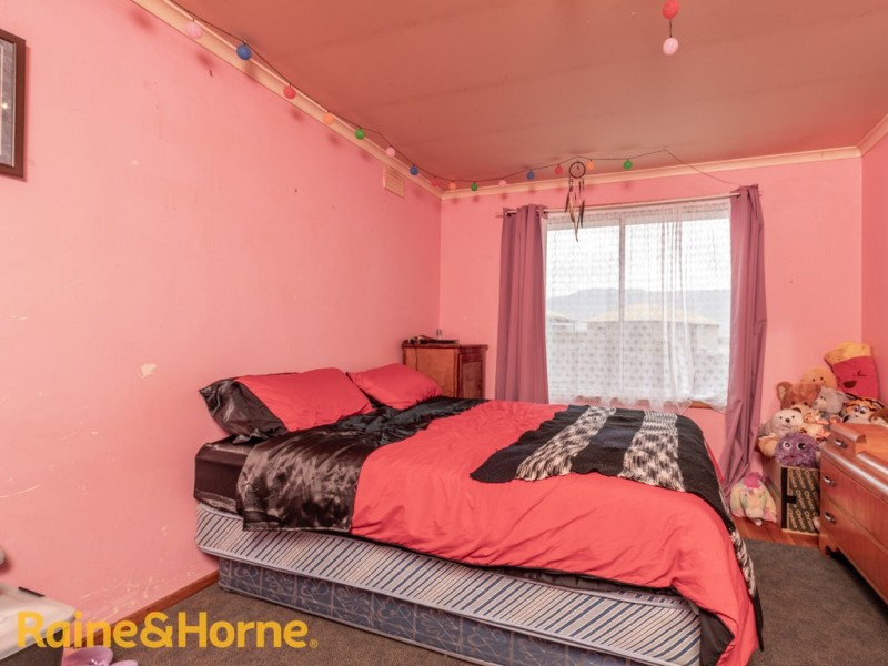 6 Calvert Crescent, Herdsmans Cove TAS 7030