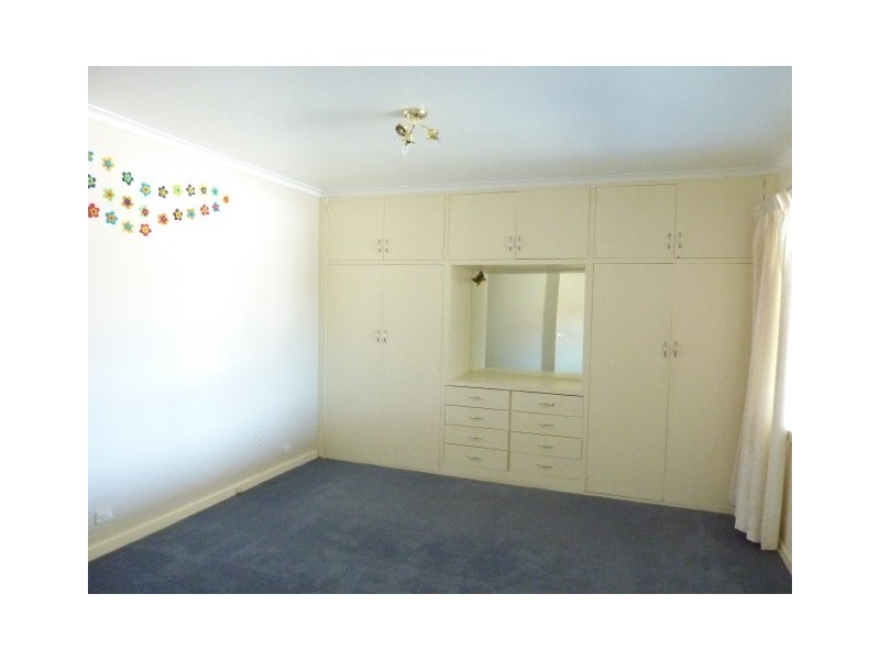 4 Cronulla Court, Howrah TAS 7018