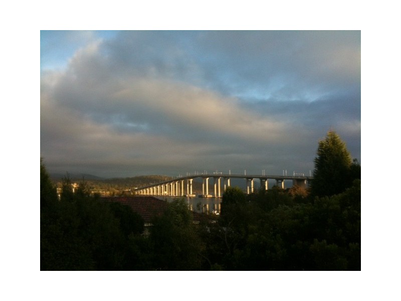 5 Kellatie Road, Rosny TAS 7018