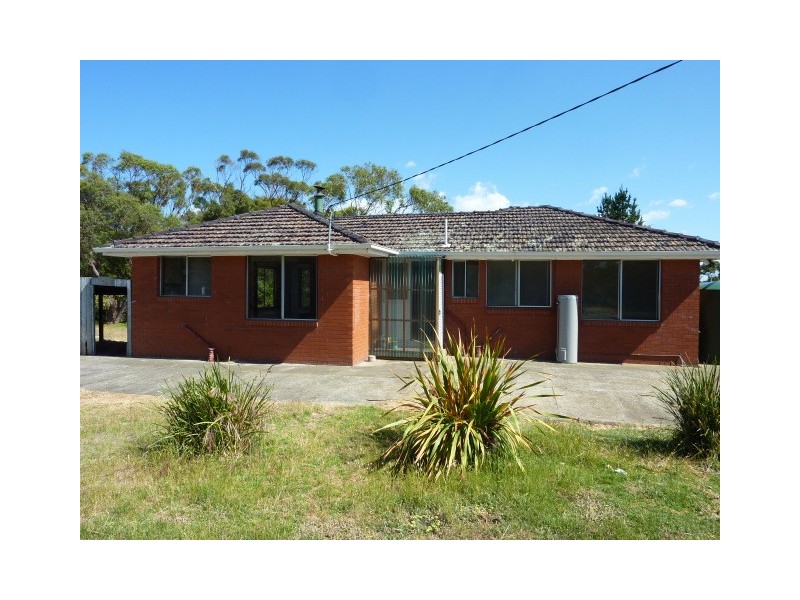 120 Bicheno Street, Clifton Beach TAS 7020