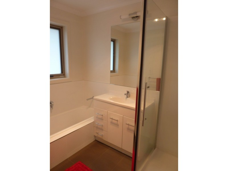 4 Peta Lane, Old Beach TAS 7017