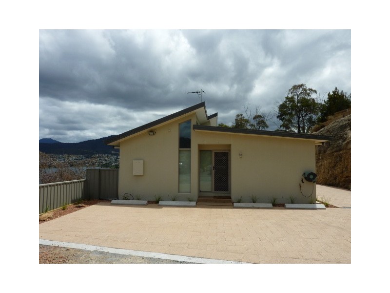 4 Peta Lane, Old Beach TAS 7017