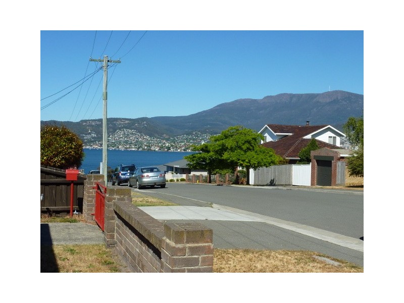 25 Dillon Street, Bellerive TAS 7018