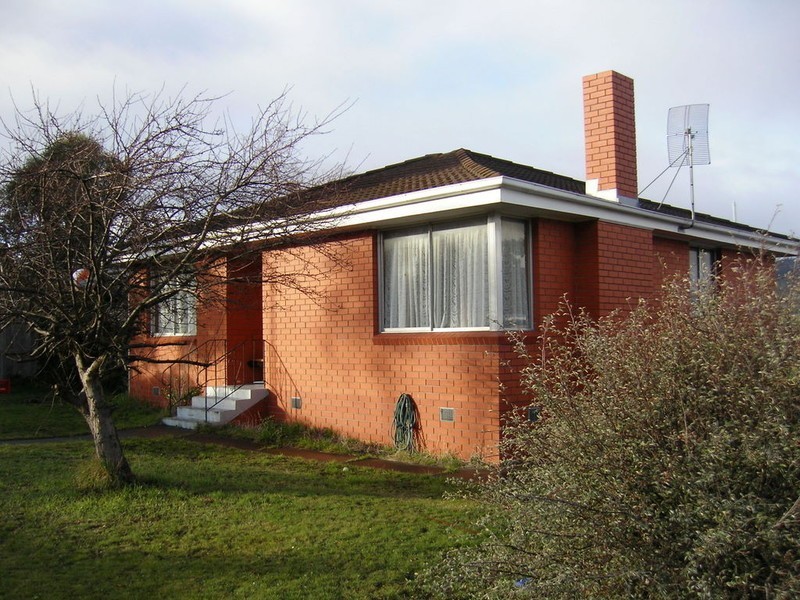 4 Duntroon Court, Rokeby TAS 7019