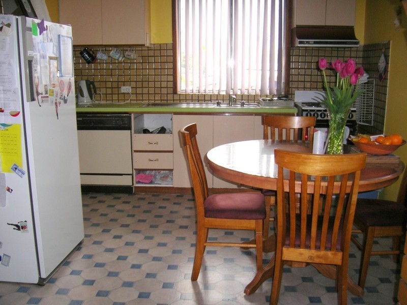 4 Duntroon Court, Rokeby TAS 7019