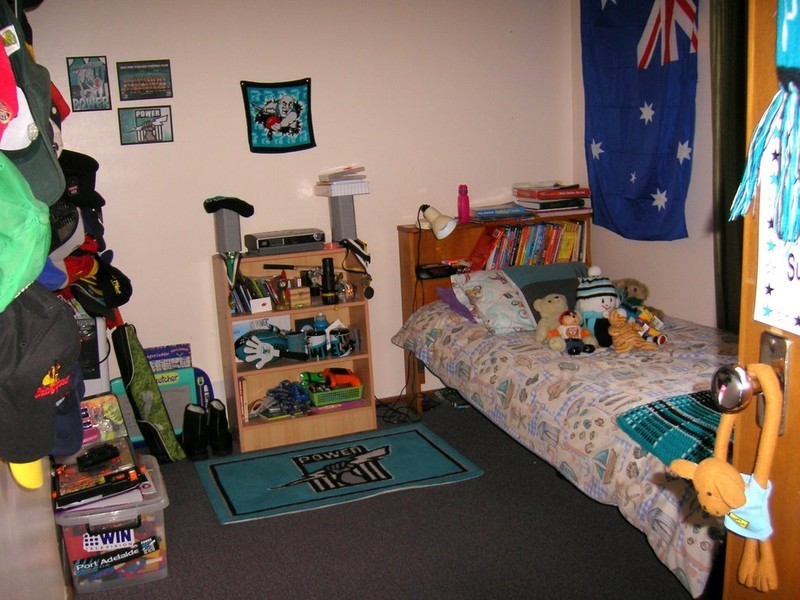 4 Duntroon Court, Rokeby TAS 7019