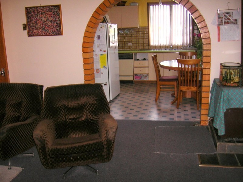 4 Duntroon Court, Rokeby TAS 7019