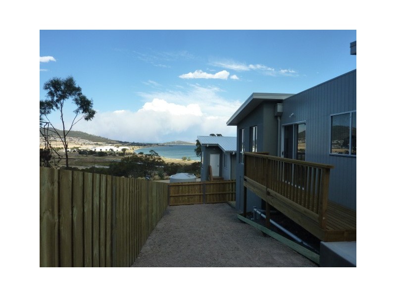 2-172 Tollad Drive, Rokeby TAS 7019