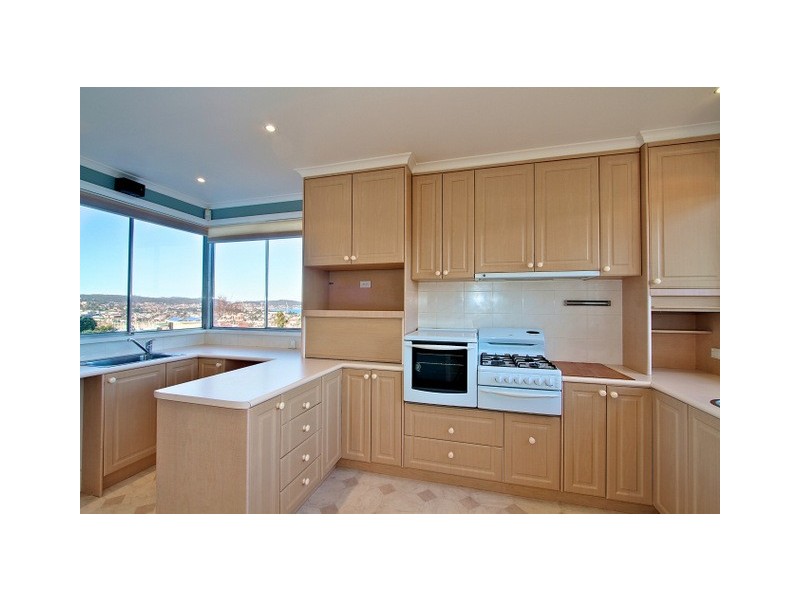 58 Kellatie Road, Rosny TAS 7018