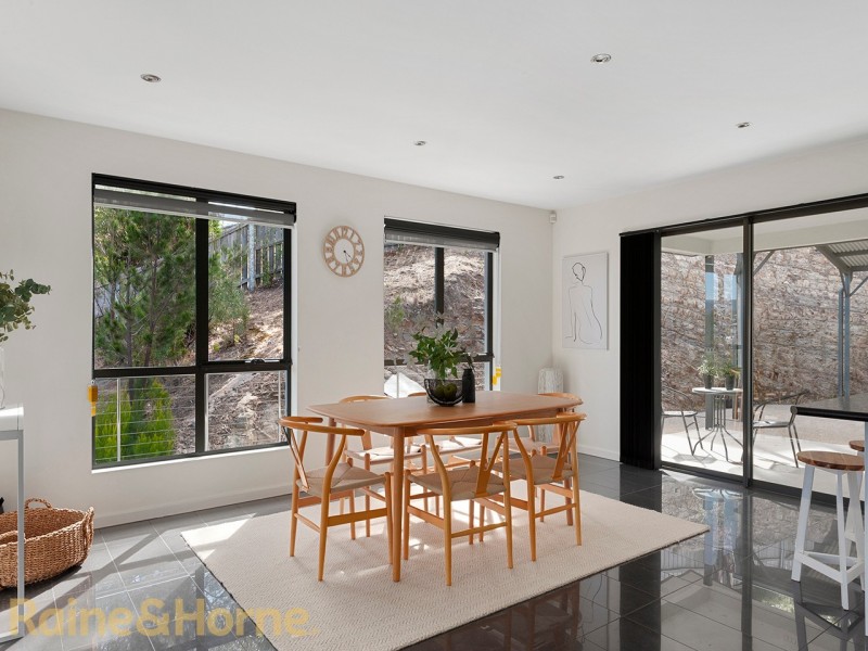 1 Heron Court, Granton TAS 7030