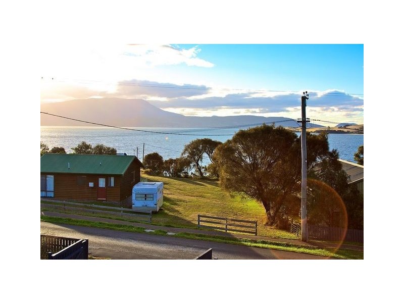 24 Blessington Street, South Arm TAS 7022
