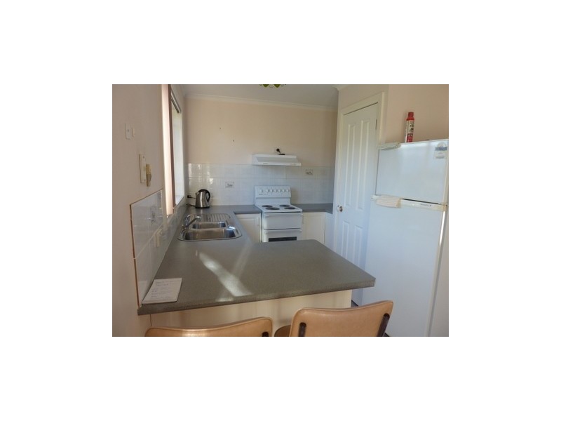 3/6 Katrina  Court, Lindisfarne TAS 7015