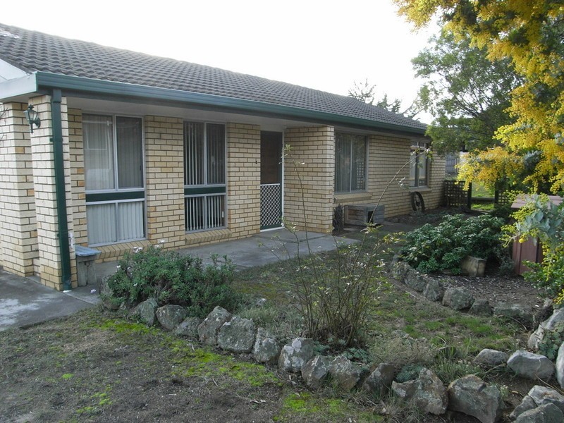 25 Roberts Street, Triabunna TAS 7190