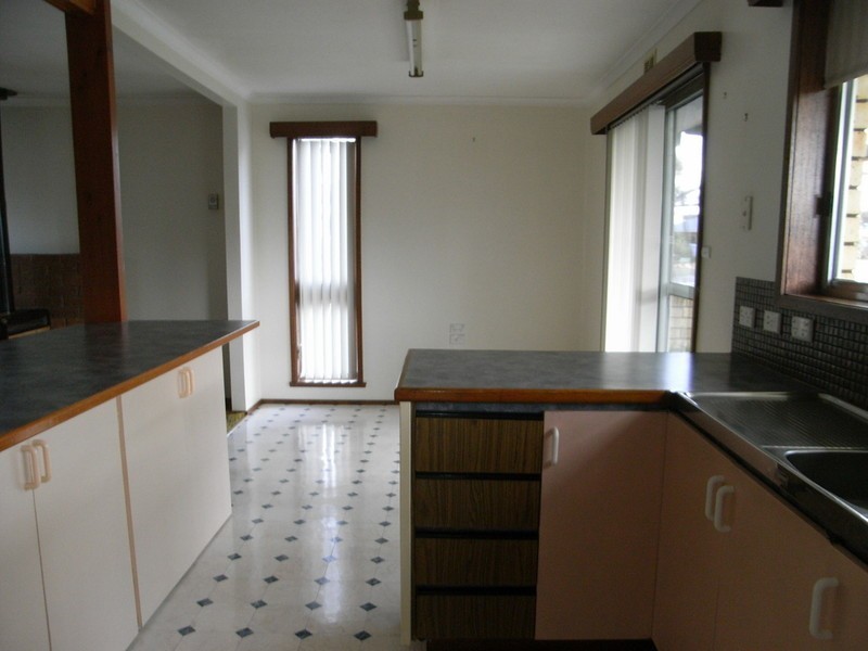 25 Roberts Street, Triabunna TAS 7190