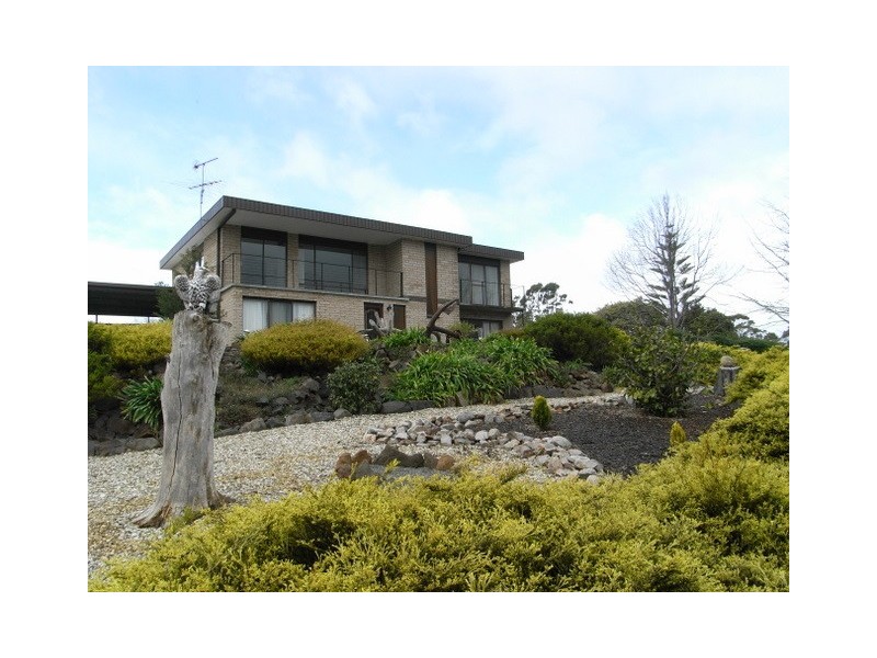 43 Esplanade, Triabunna TAS 7190