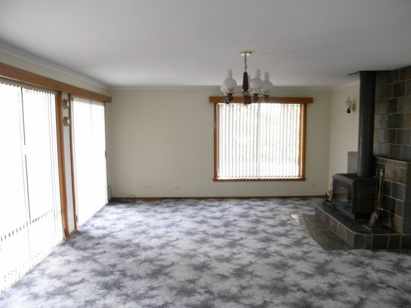 43 Esplanade, Triabunna TAS 7190