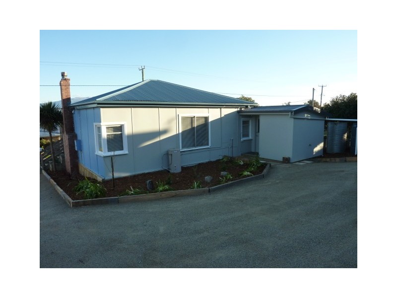 37 Spitfarm Road, Opossum Bay TAS 7023