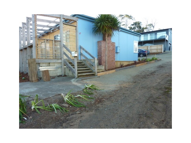 37 Spitfarm Road, Opossum Bay TAS 7023