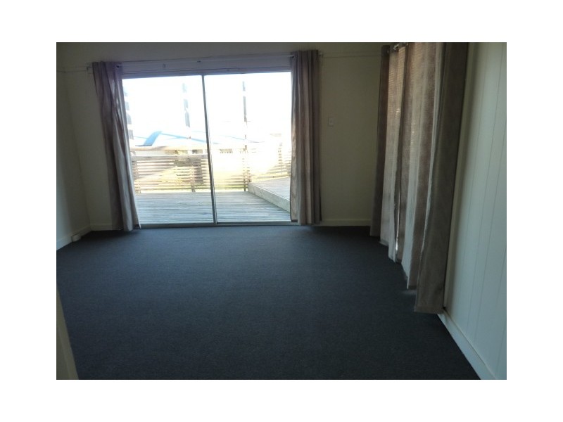 37 Spitfarm Road, Opossum Bay TAS 7023