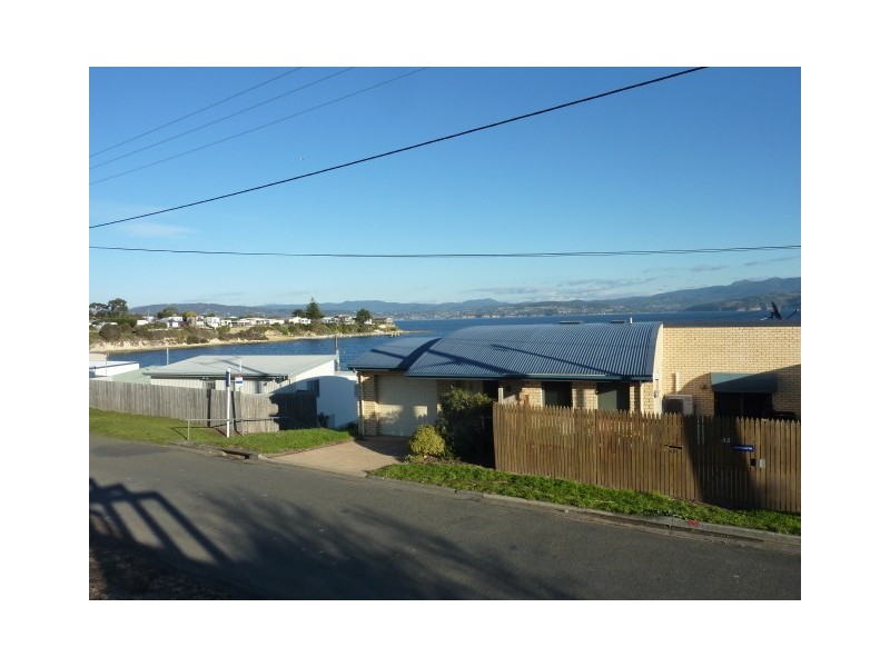 37 Spitfarm Road, Opossum Bay TAS 7023