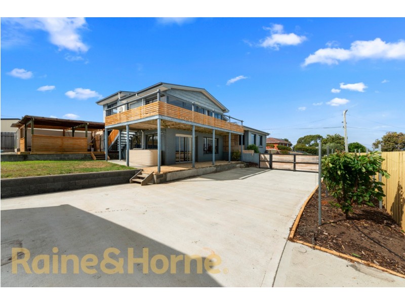 9 View Street, Midway Point TAS 7171